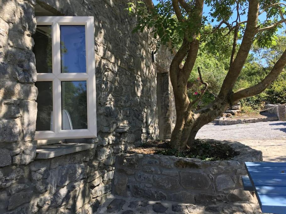 Fermoyle Properties Glynn'S Cottage Fanore Exterior photo